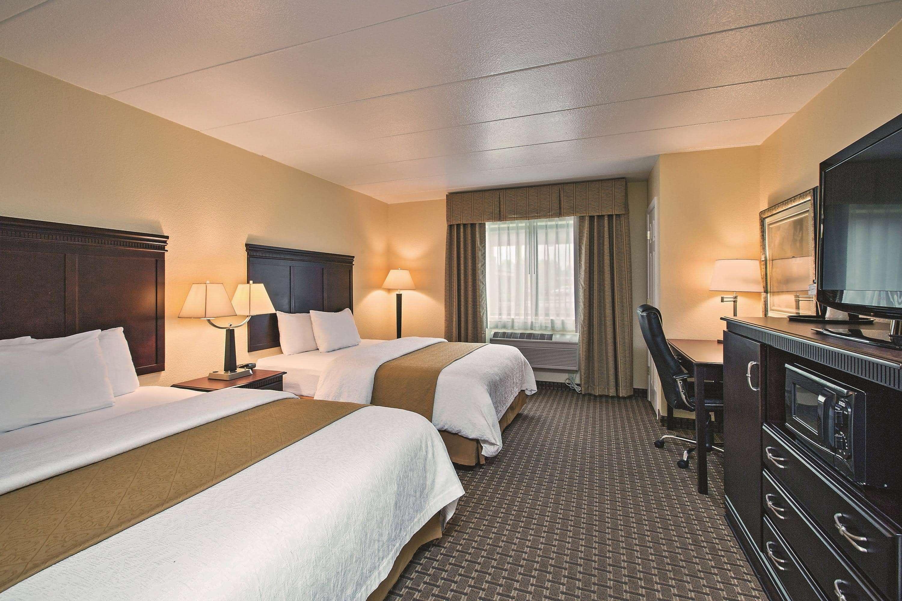 Best Western Fort Wayne I-69 North Exterior photo